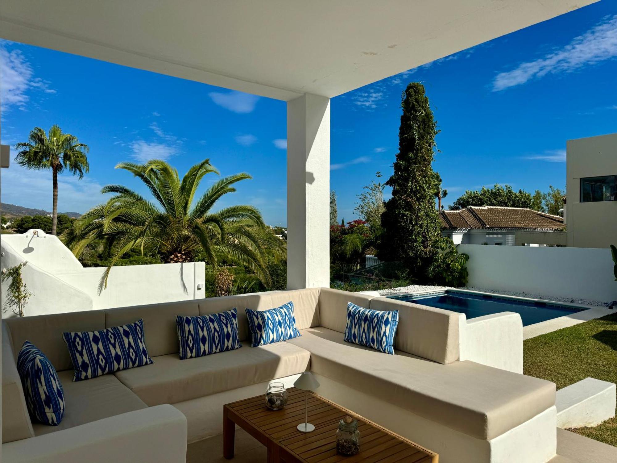 Aurora Boutique House - Only Adults Bed & Breakfast Marbella Ngoại thất bức ảnh