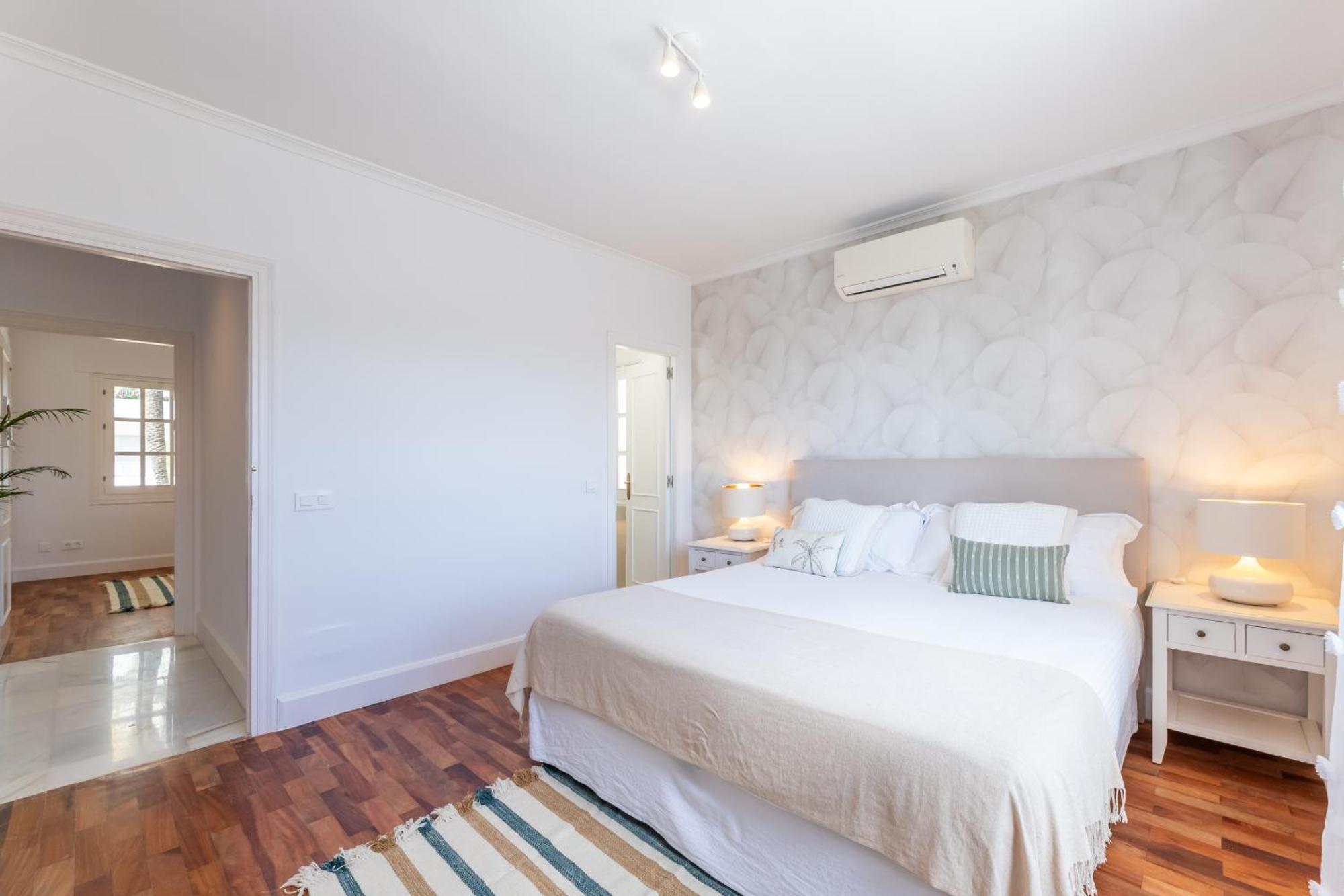 Aurora Boutique House - Only Adults Bed & Breakfast Marbella Ngoại thất bức ảnh