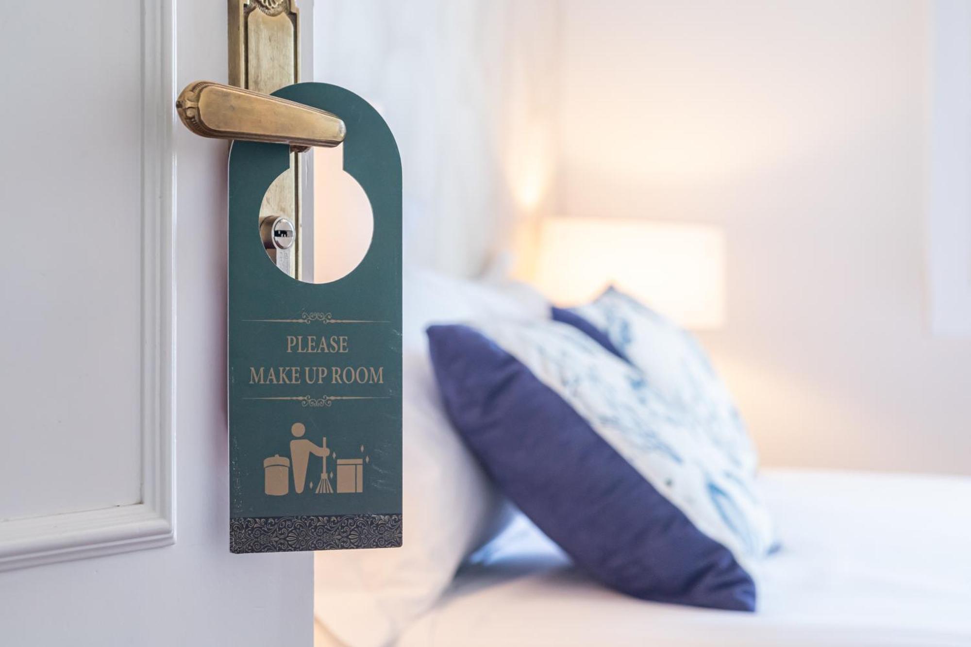 Aurora Boutique House - Only Adults Bed & Breakfast Marbella Ngoại thất bức ảnh